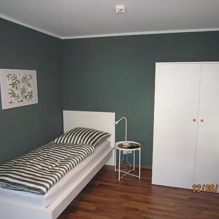 Gemuetliches 1-raum-apartment 3 Appartement *