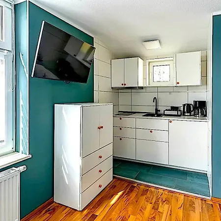 Gemuetliches 1-raum-apartment 3 Appartement